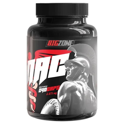 Eine schwarze Dose des Nahrungsergänzungsmittels 'Big Zone NAC' vor neutralem Hintergrund. Das Produkt enthält N-Acetylcystein (NAC), bekannt für seine antioxidativen Eigenschaften und Unterstützung der Regeneration. Perfekt für Fitness-Enthusiasten, die ihre Gesundheit und Leistungsfähigkeit fördern möchten